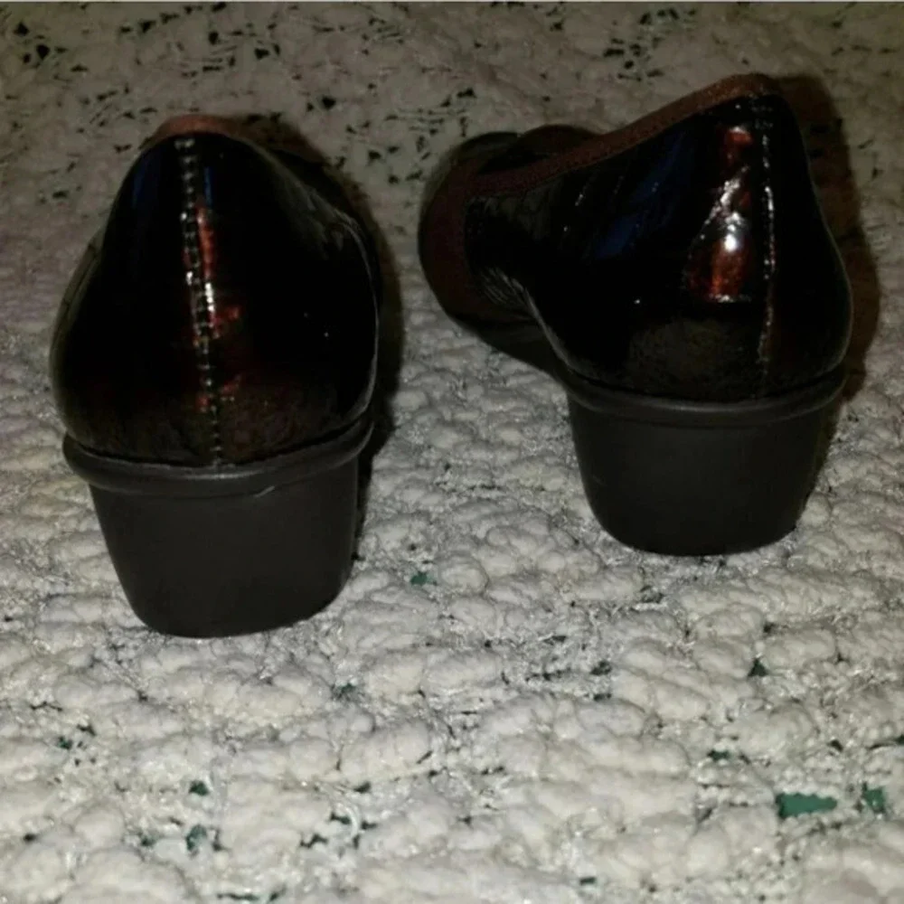 Ros Hommerson 4M‎ brown patent leather wedges